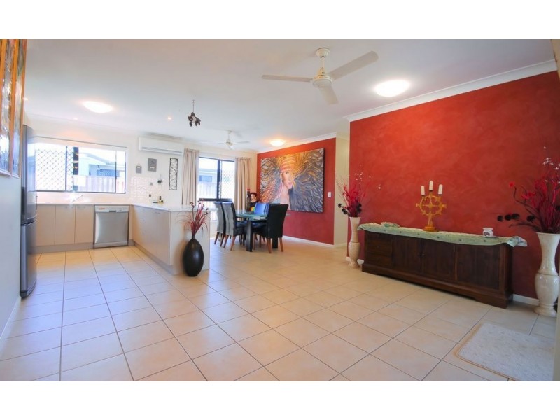 9 Mentmore Court, Bushland Beach QLD 4818