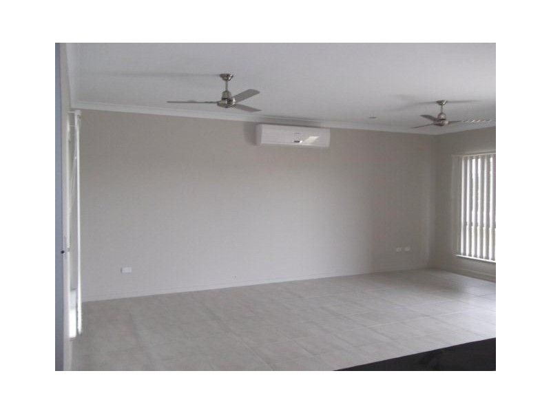 8 Burdell Drive, Burdell QLD 4818