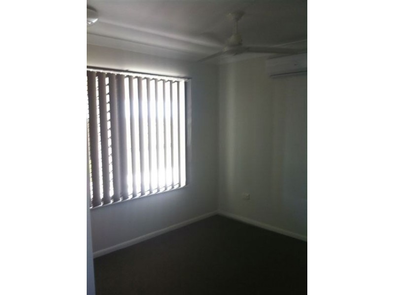 93 Daintree Drive, Bushland Beach QLD 4818