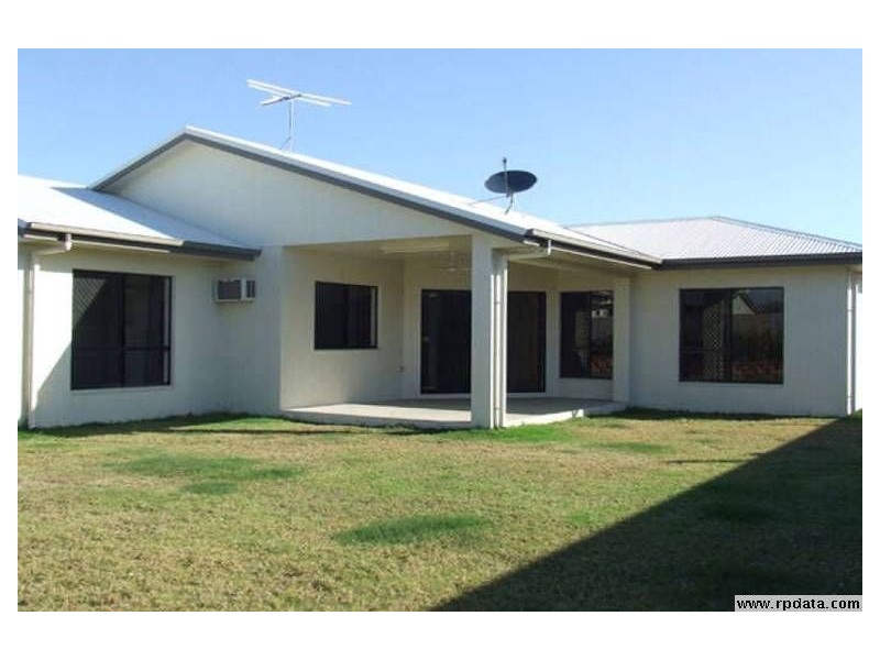 152 Daintree Drive, Bushland Beach QLD 4818