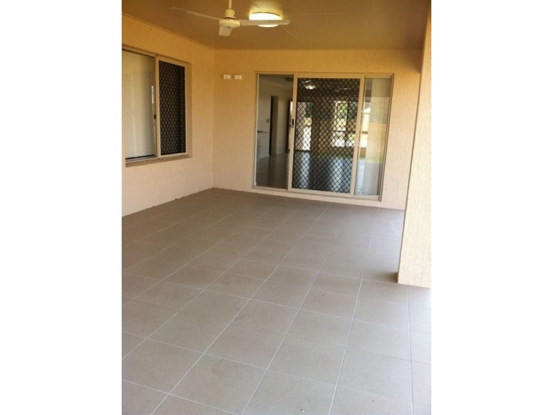 103 Daintree Drive, Bushland Beach QLD 4818