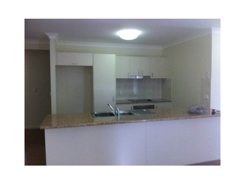 20 Lochern Way, Bushland Beach QLD 4818