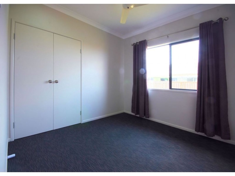 10 Dugong Court, Bushland Beach QLD 4818