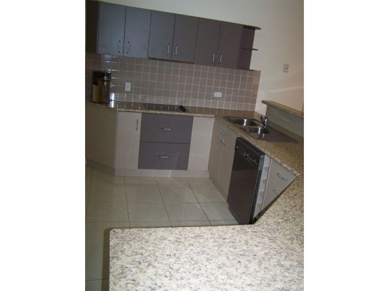 18 Eungella court, Bushland Beach QLD 4818