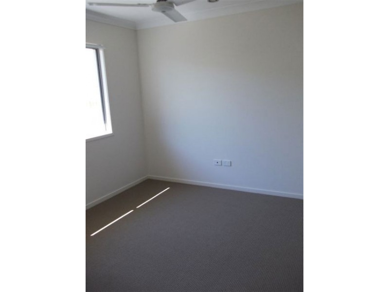 48 Beach Oak Drive, Mount Low QLD 4818