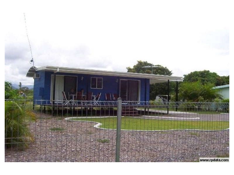 212 Balgal Beach Road, Balgal Beach QLD 4816