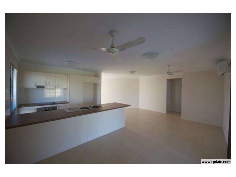 163 Daintree Drive, Bushland Beach QLD 4818