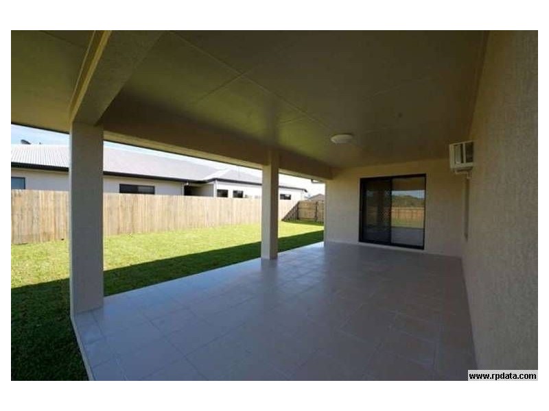 163 Daintree Drive, Bushland Beach QLD 4818