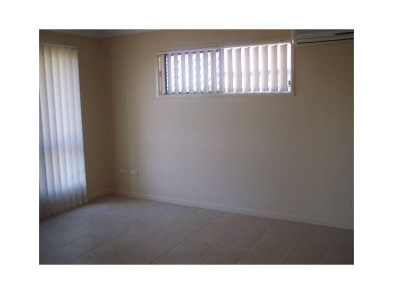 19 Wexford Cres, Mount Low QLD 4818