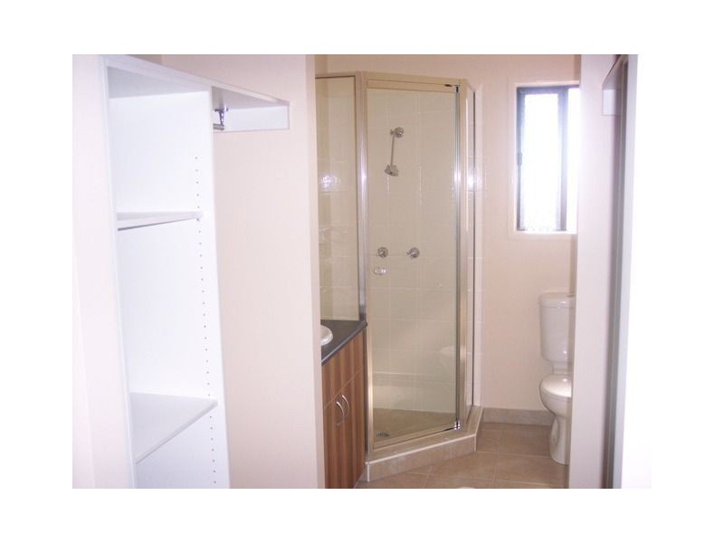 19 Wexford Cres, Mount Low QLD 4818