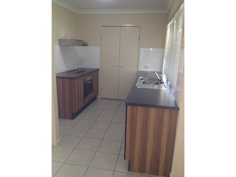 19 Wexford Cres, Mount Low QLD 4818