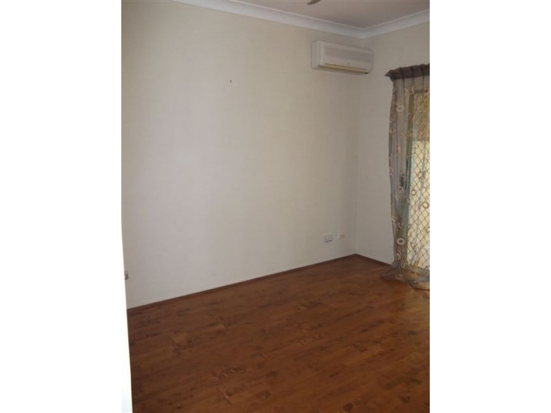 1/1 Livistonia Close, Bushland Beach QLD 4818