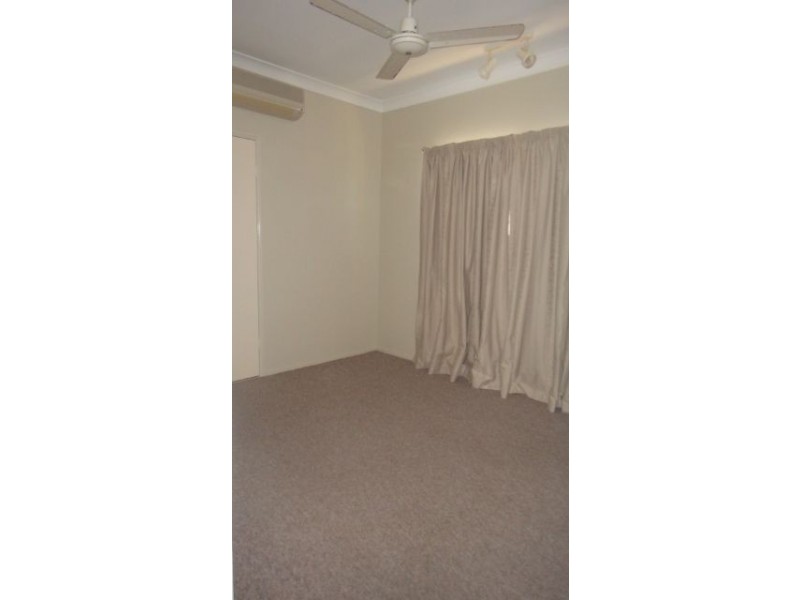 51 Marina Drive, Bushland Beach QLD 4818