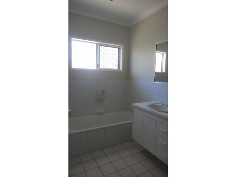 51 Marina Drive, Bushland Beach QLD 4818