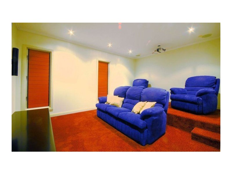 131 Goicoechea Drive, Bushland Beach QLD 4818