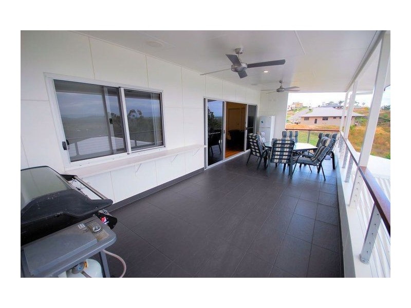 131 Goicoechea Drive, Bushland Beach QLD 4818