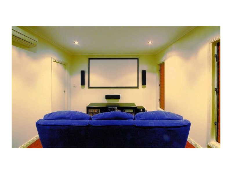 131 Goicoechea Drive, Bushland Beach QLD 4818