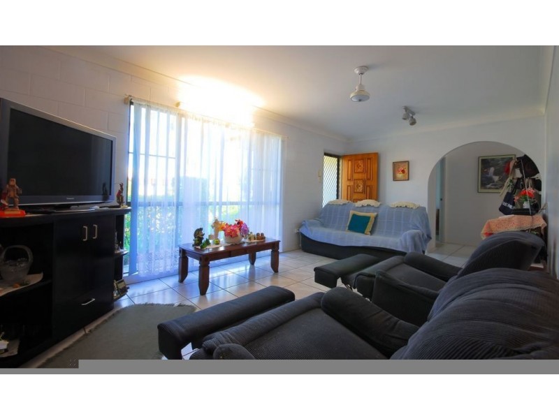 4 Fanning Court, Balgal Beach QLD 4816