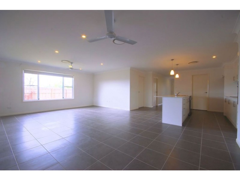 lot/2 Mystic Sands, Balgal Beach QLD 4816