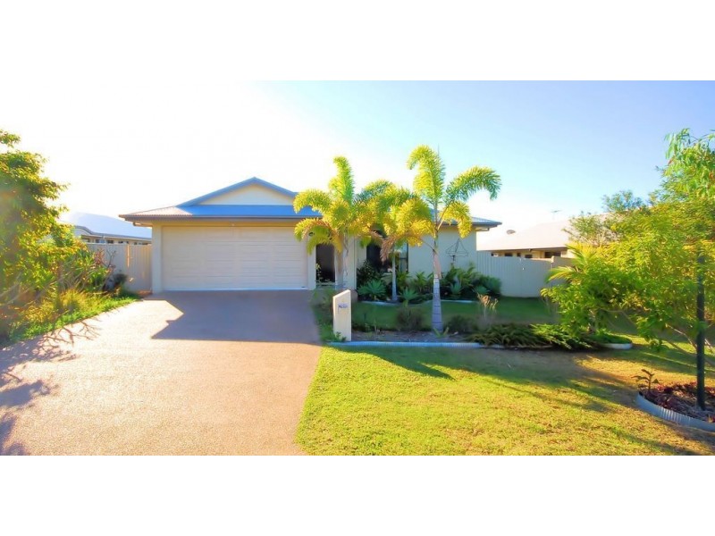 9 Mentmore Court, Bushland Beach QLD 4818