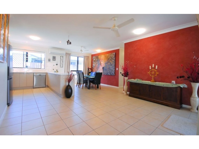 9 Mentmore Court, Bushland Beach QLD 4818