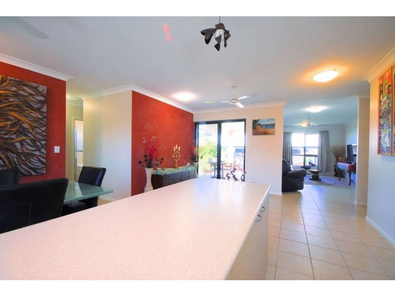 9 Mentmore Court, Bushland Beach QLD 4818