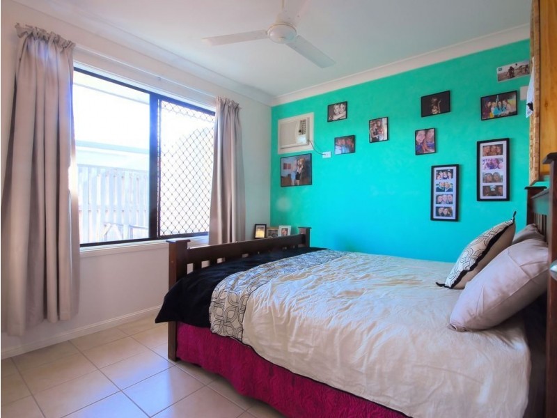 9 Mentmore Court, Bushland Beach QLD 4818