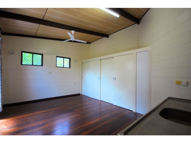 11 Balsam Court, Bushland Beach QLD 4818