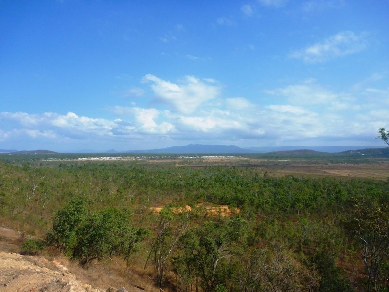 11 Chilott Court, Bushland Beach QLD 4818