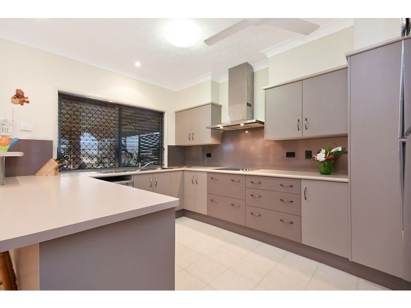 17 Baxendell Place, Bushland Beach QLD 4818