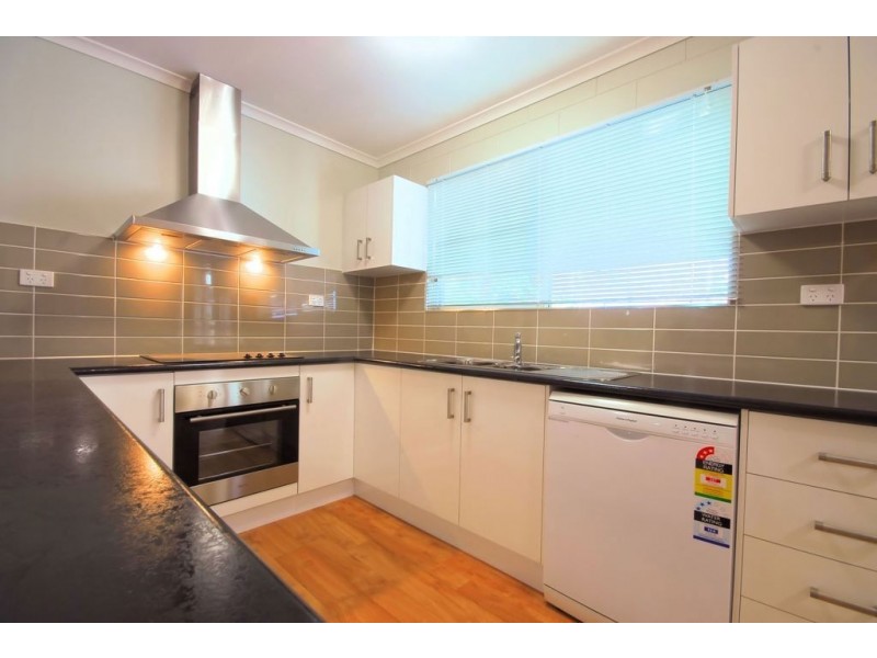 5 The Esplanade, Balgal Beach QLD 4816