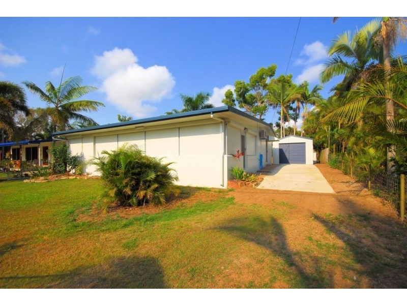 5 The Esplanade, Balgal Beach QLD 4816