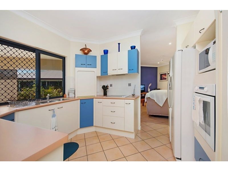 147 Ocean Parade, Balgal Beach QLD 4816