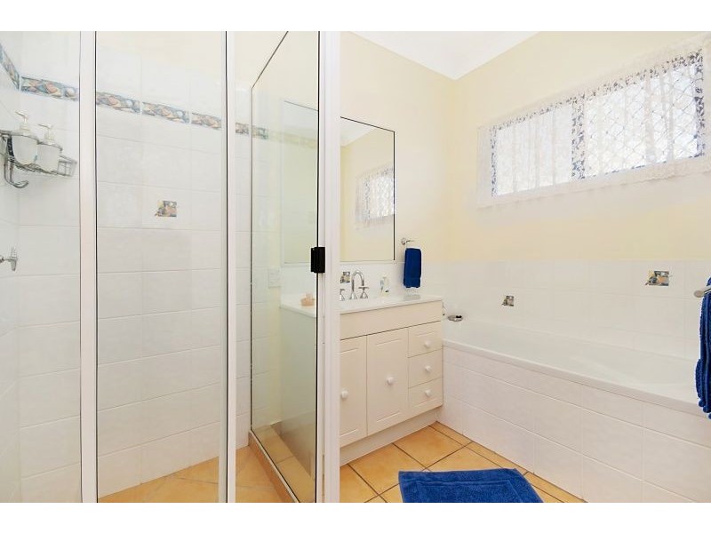 147 Ocean Parade, Balgal Beach QLD 4816