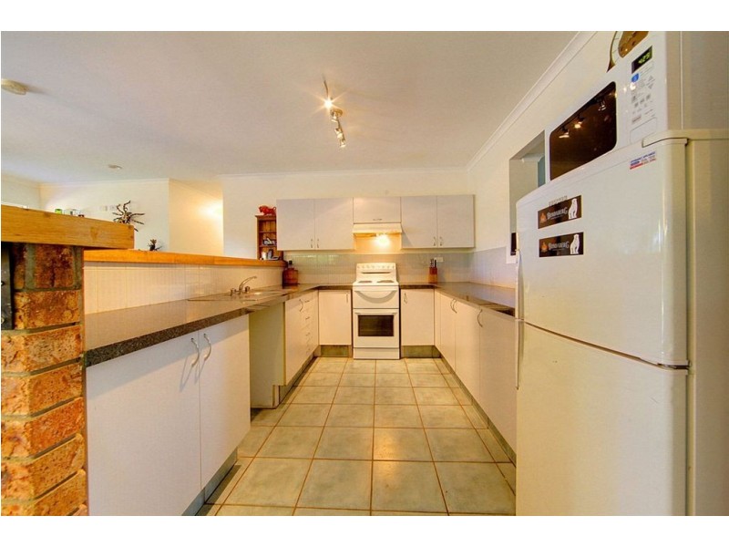 14 Frendon Parade, Mount Low QLD 4818