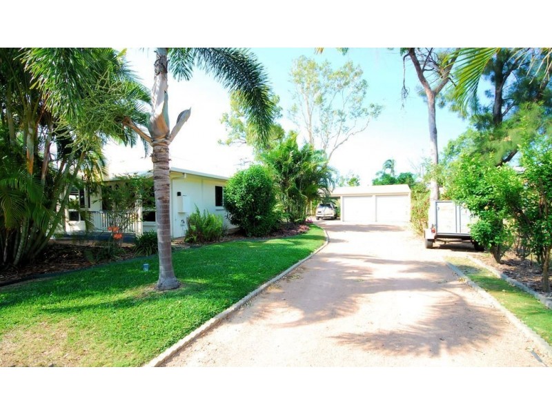 8 Fanning Court, Balgal Beach QLD 4816