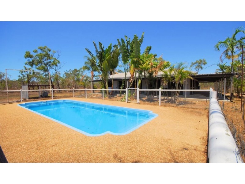12 Holstein Place, Black River QLD 4818