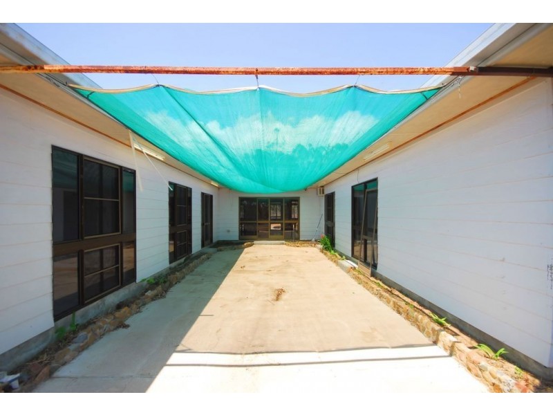 12 Holstein Place, Black River QLD 4818