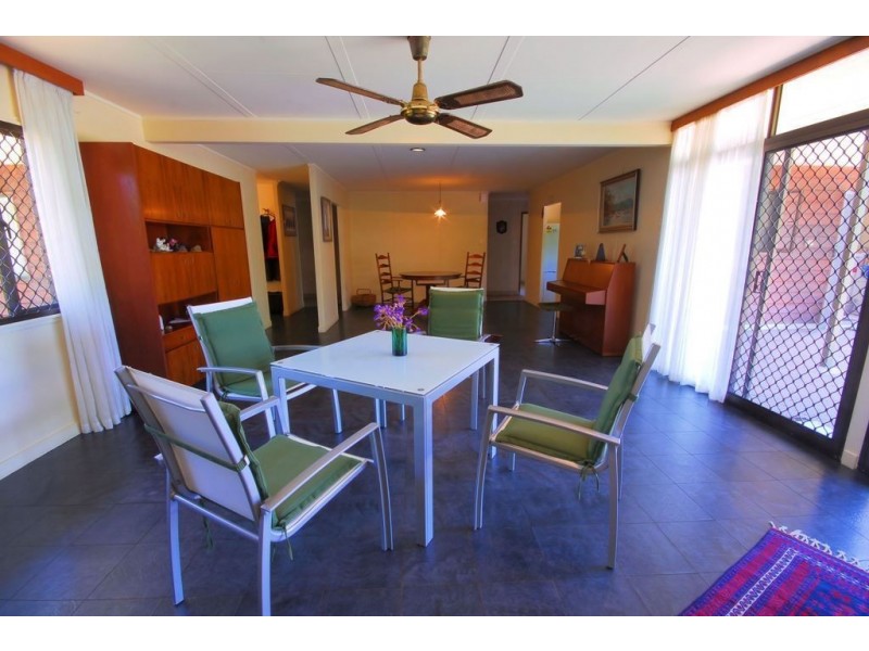 13 Macadamia Court, Bushland Beach QLD 4818