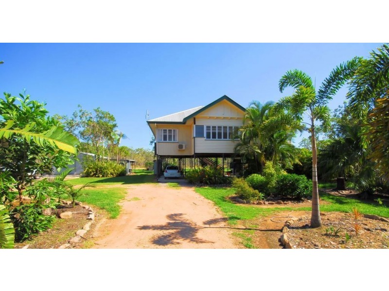 81 Mystic Ave, Balgal Beach QLD 4816