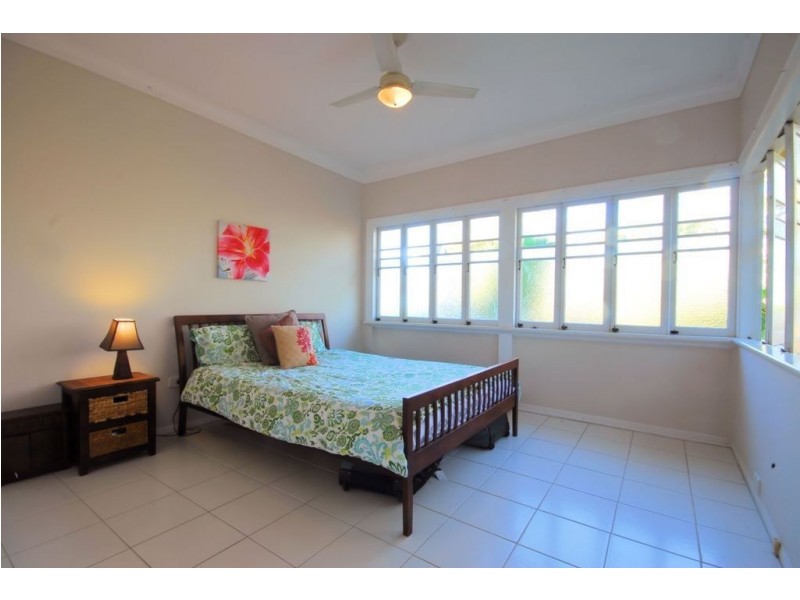 81 Mystic Ave, Balgal Beach QLD 4816