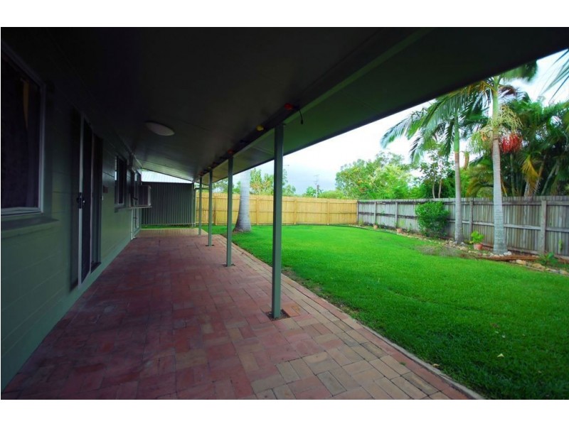 3 Trevina Court, Balgal Beach QLD 4816