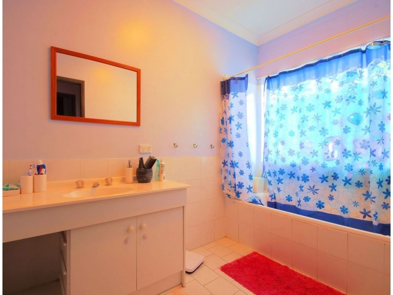 9 Havenwood Drive, Mount Low QLD 4818