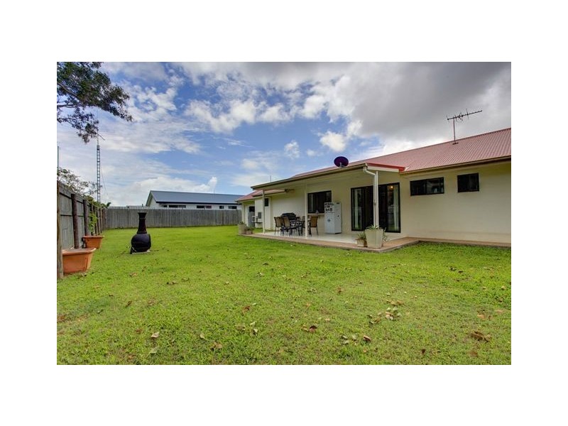 24 Kinnardy Street, Burdell QLD 4818