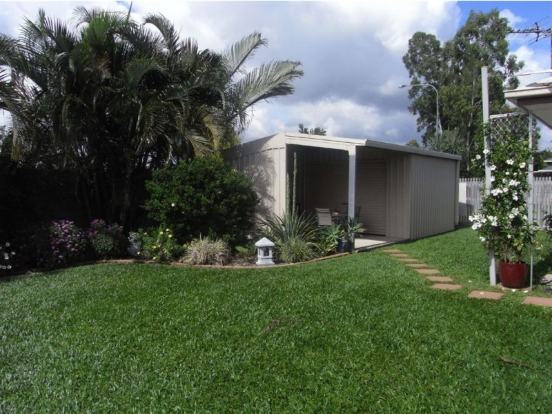 8 Seabrook Circuit, Bushland Beach QLD 4818