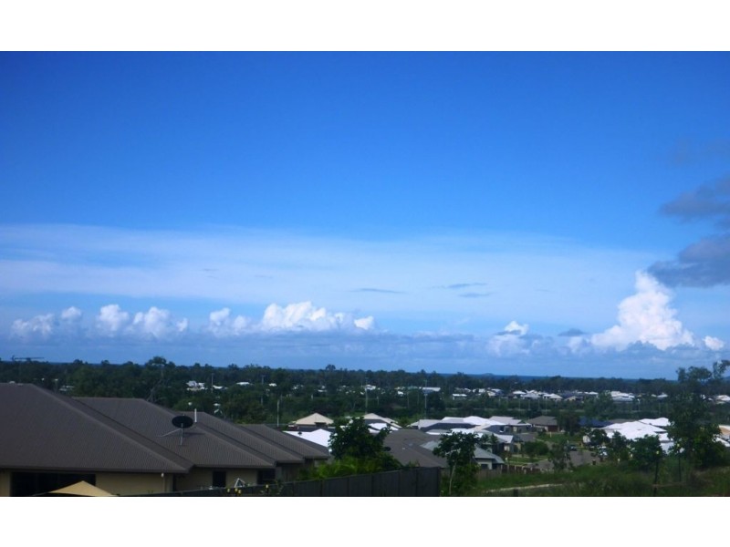 16 Deedes Crescent, Bushland Beach QLD 4818