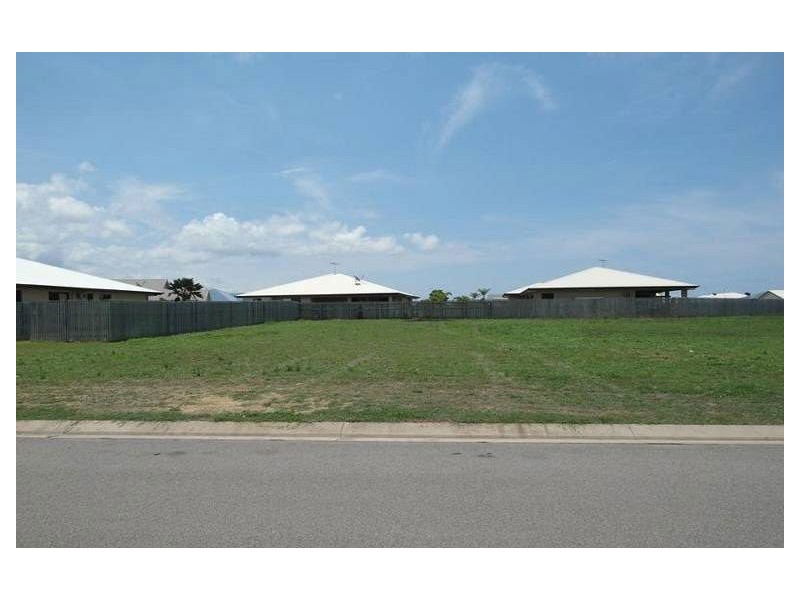 33 Kinnardy Street, Burdell QLD 4818