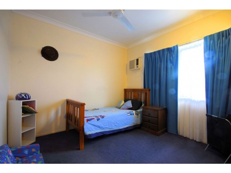 5 Earl Circuit, Kirwan QLD 4817