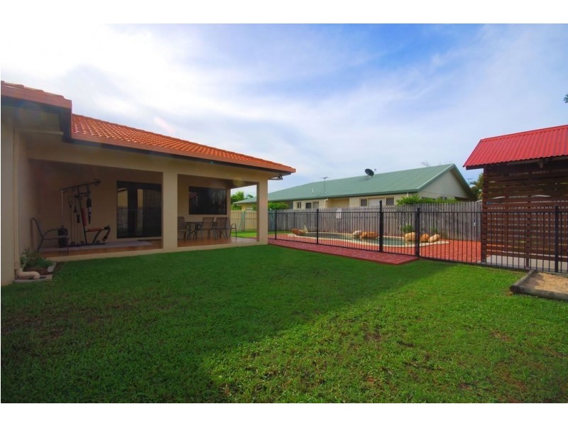 5 Earl Circuit, Kirwan QLD 4817