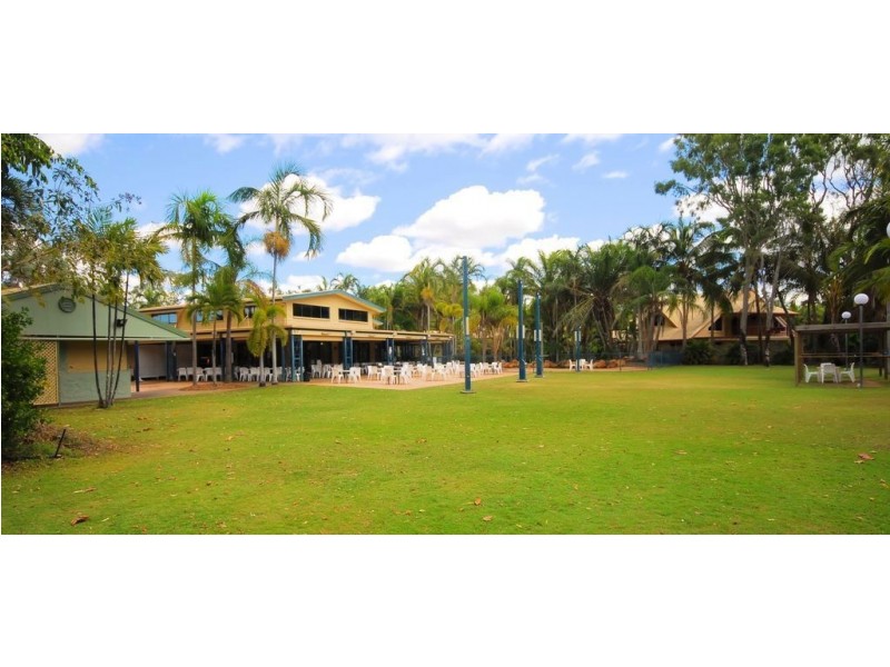 18 Margarita Ave, Bushland Beach QLD 4818